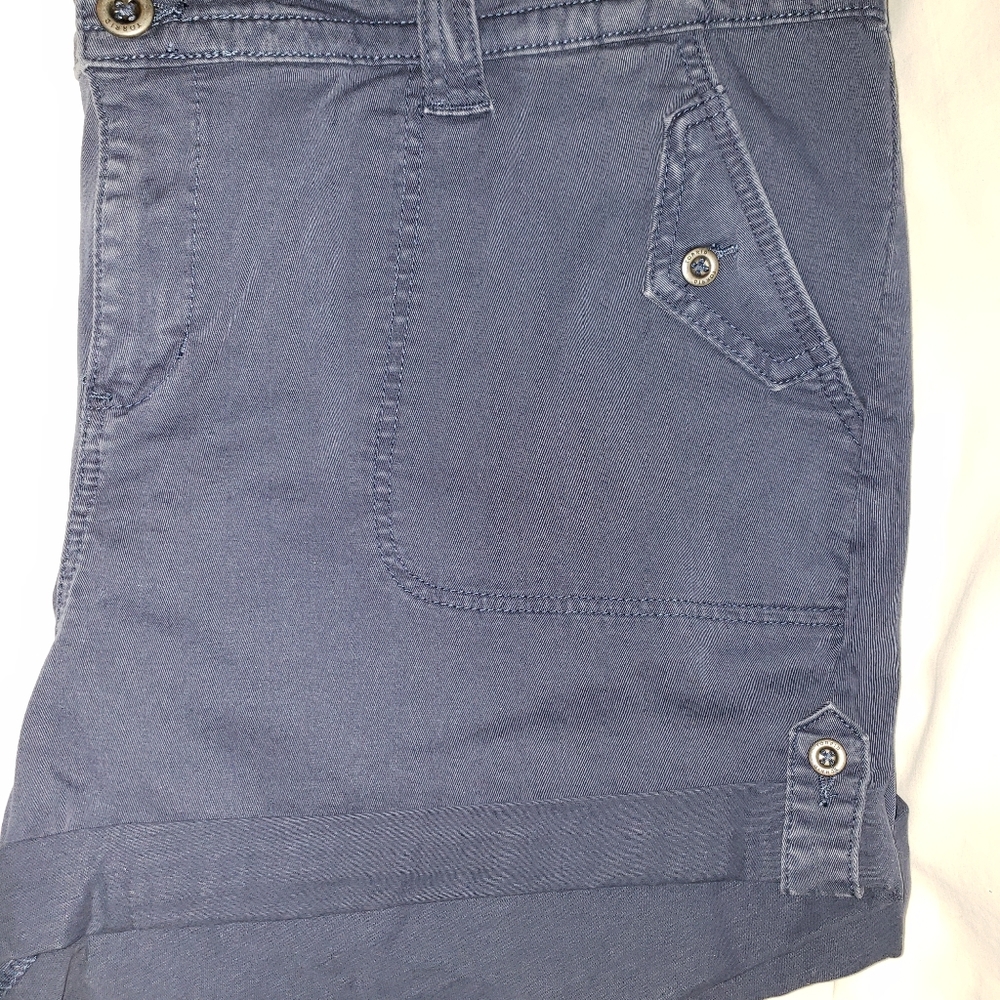TORRID BRAND - MILITARY NAVY SHORTS - 26